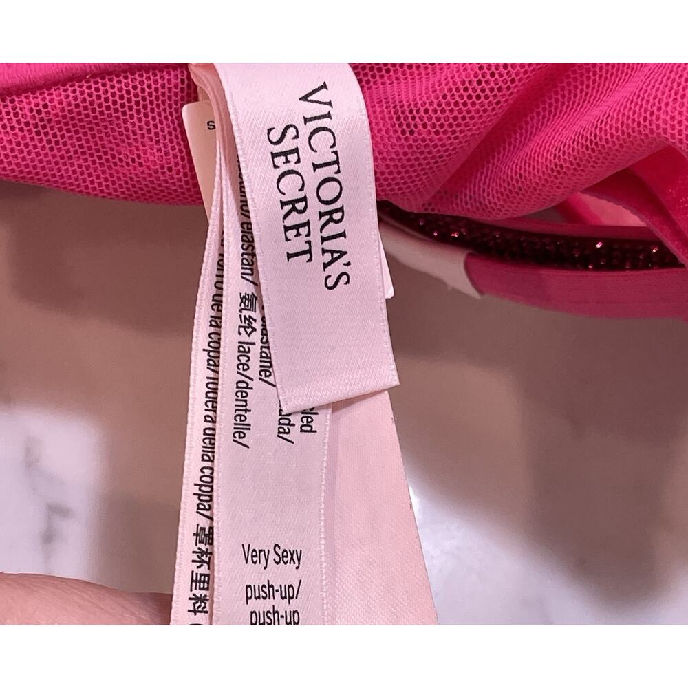 NWT Victoria’s Secret Very Sexy Push Up Longline Hot Pink Bra 36 B $84.95 - Picture 4 of 4